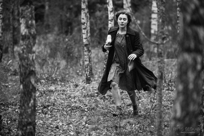 艾斯特·蒂奇的写真-2016年的新作品《Lo...