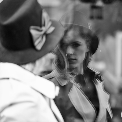 阿格尼·格鲁迪特的写真