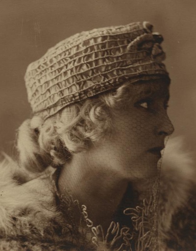 克拉拉·庞特皮单的写真-DFI