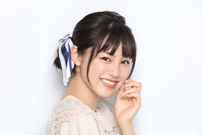 南乃彩希的写真