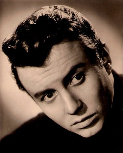 米歇尔·奥克莱尔的写真