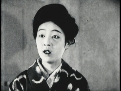 饭岛绫子的写真-《疯狂的一页》