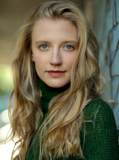 波佩·李·弗里尔的写真