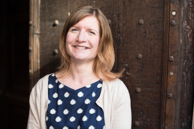 劳拉·克罗斯利的写真