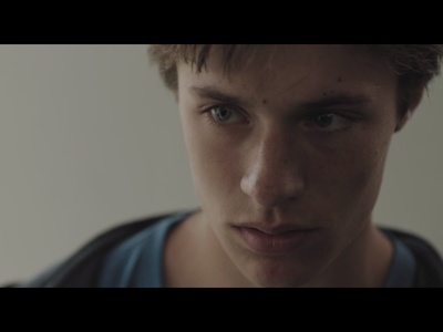 吉斯·布洛姆的写真-好清澈的眼神！！！