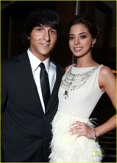 吉亚·曼特加的写真