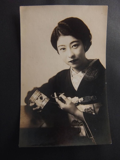 八云理惠子的写真