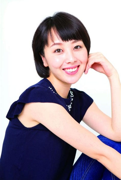 仲村瑠璃亜的写真