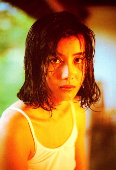 白岛靖代的写真-有点儿像陈慧琳、