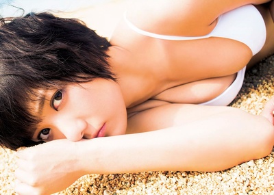 宫泽佐江的写真