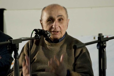 弗兰科·皮亚维奥利的写真