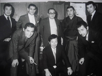 金子信雄的写真