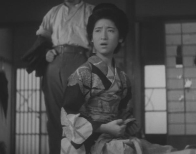 伏见信子的写真