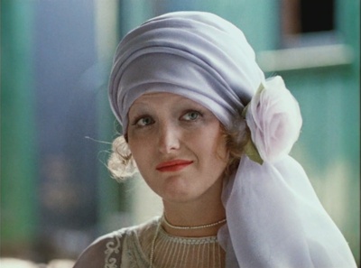 叶莲娜·索洛维的写真