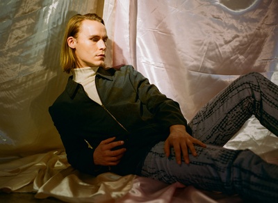 瑞斯·维克菲尔德的写真