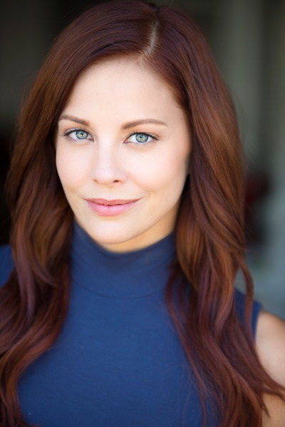 艾米·帕夫拉特的写真