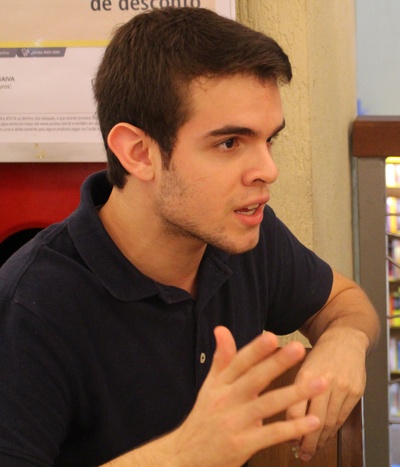 吉列尔梅·路宝的写真