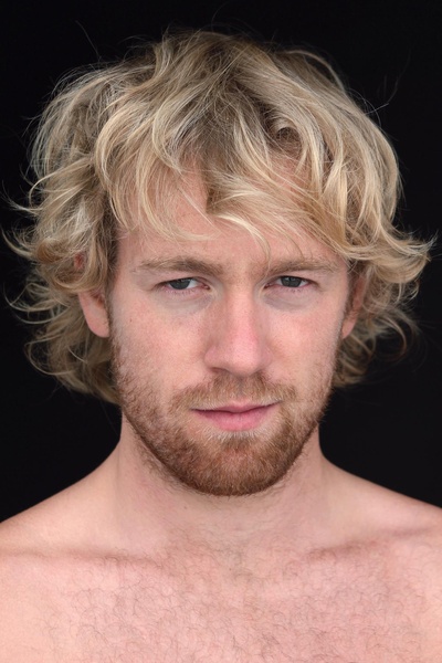 加斯顿·雷的写真