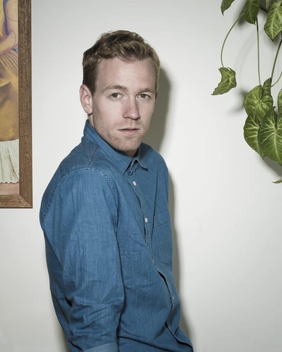 加斯顿·雷的写真