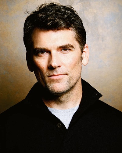 罗伯特·法里奥尔的写真