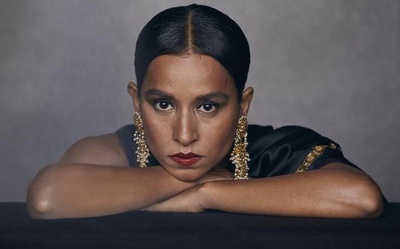 蒂洛塔玛·索姆的写真