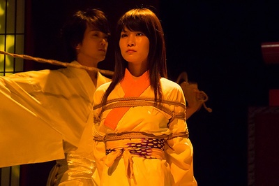 天乃舞衣子的写真-花与蛇：零剧照