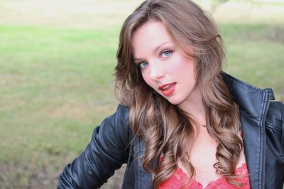 莱娅·迈耶斯的写真