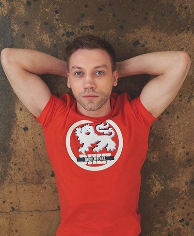 亚历山大·库兹涅佐夫的写真-亚历山大·库兹涅佐夫...