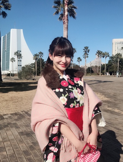 岸明日香的写真