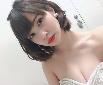 岸明日香的写真