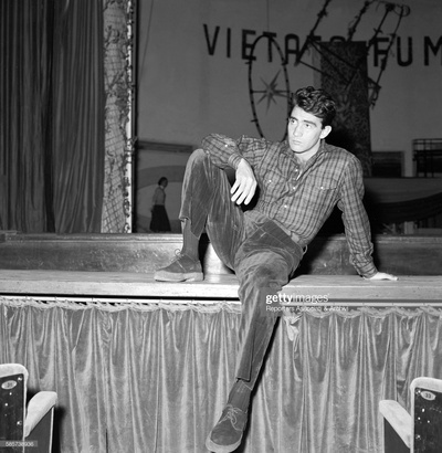 沃特·奇亚里的写真