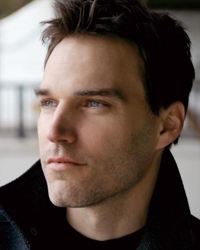 保罗·鲍波维奇的写真