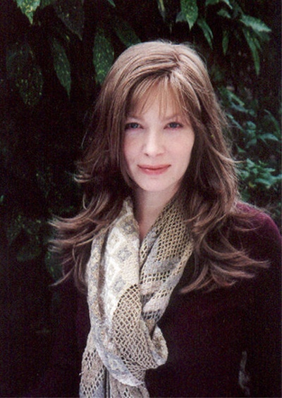 纳迪亚·卡梅隆-布莱克利的写真