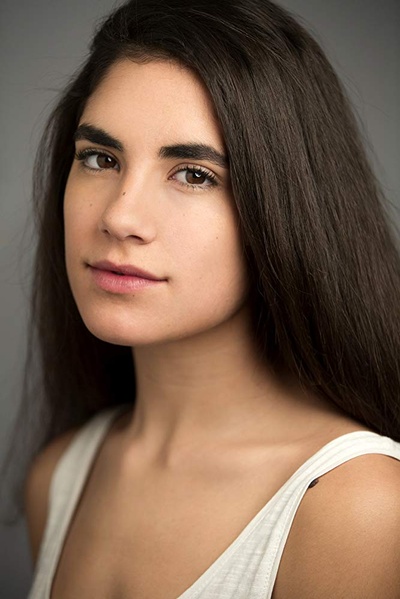 克劳迪娅·特鲁希略的写真