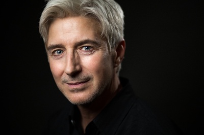 林尼·冯·多伦的写真