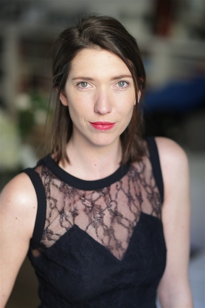 柔伊·布鲁诺的写真