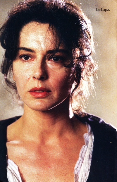 莫妮卡·格瑞托的写真