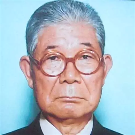 左右田一平的写真
