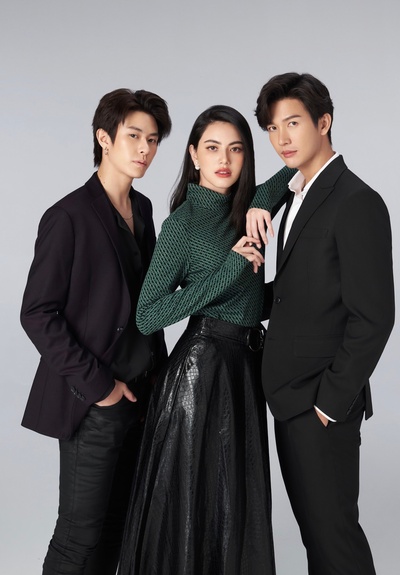 普提查·克瑟辛的写真