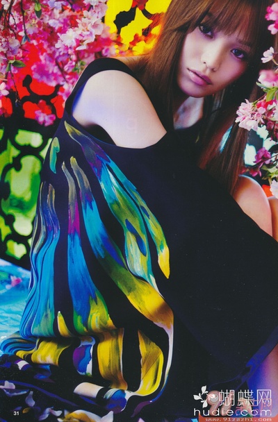 蛯原友里的写真-《AneCan》2013.04