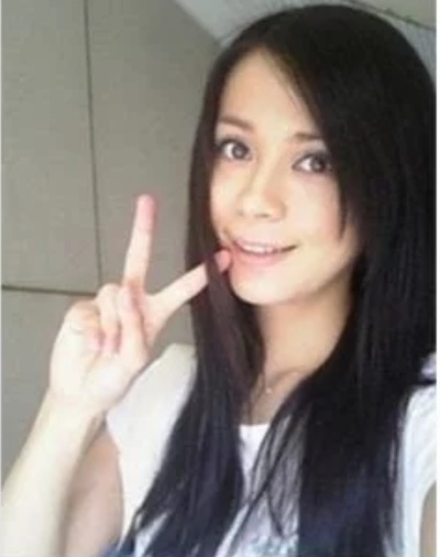 有坂来瞳的写真