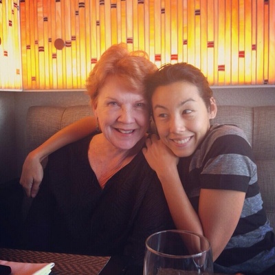 萨拉·海斯的写真