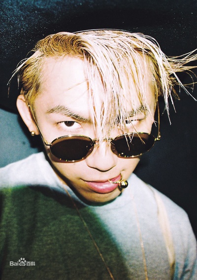 片冈直人的写真