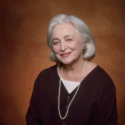 丽贝卡·斯卡尔的写真