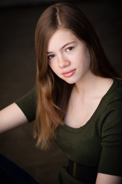 康纳·德威莉的写真