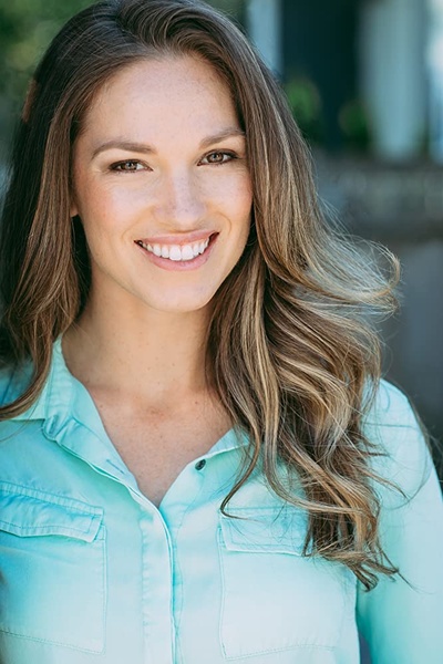 丽莎·钱德勒的写真