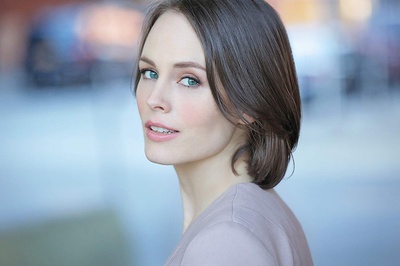 艾伦·阿黛尔的写真