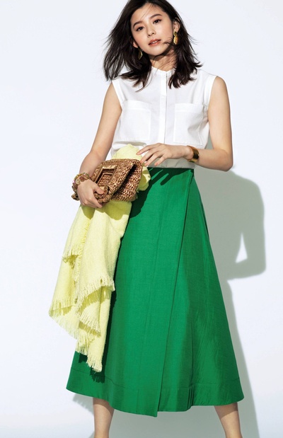 朝比奈彩的写真