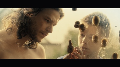 马太乌兹·科西基维奇的写真-就是被这个侧脸镜头给...