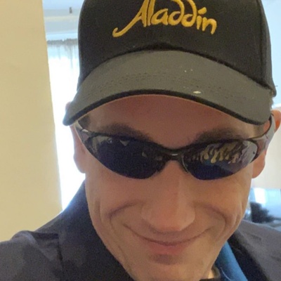 康纳·欧麦利的写真